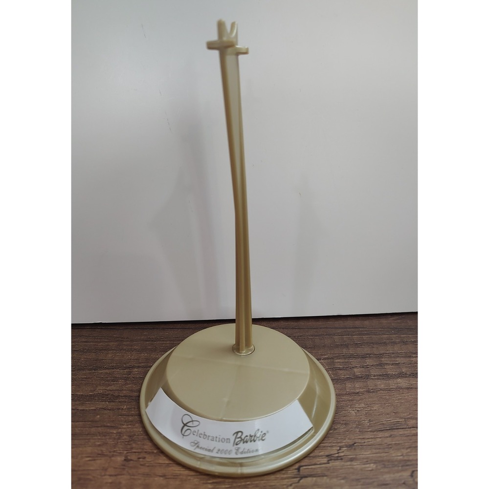 2000 Mattel Celebration Barbie Special Edition Doll Stand Pre-Owned Gold Tan Z34